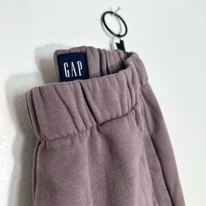 GAP - Women’s brown joggers